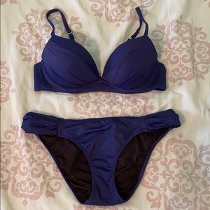 Navy blue bikini!! VS swim, 32b top, small bottom!